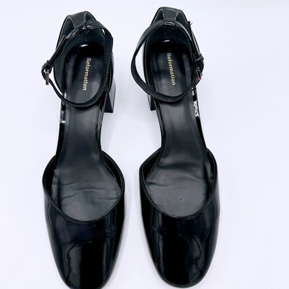 Reformation Mallori Closed Toe Heels - Picture 3 of 14